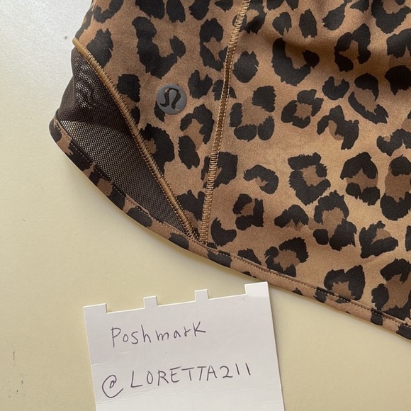 Lululemon Leopard Print Hotty Hot Shorts 2.5” - Picture 8 of 8